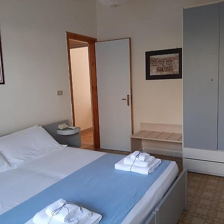 Le Barchette Villa San Cataldo  Buitenkant foto