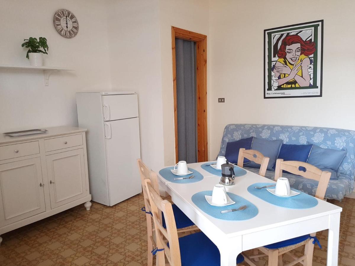 Le Barchette Villa San Cataldo  Buitenkant foto