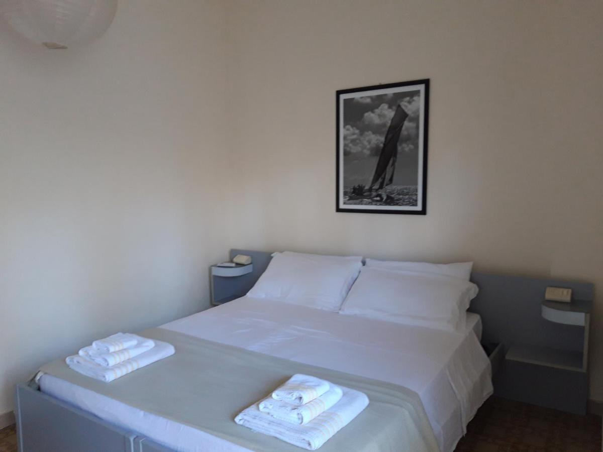 Le Barchette Villa San Cataldo  Buitenkant foto
