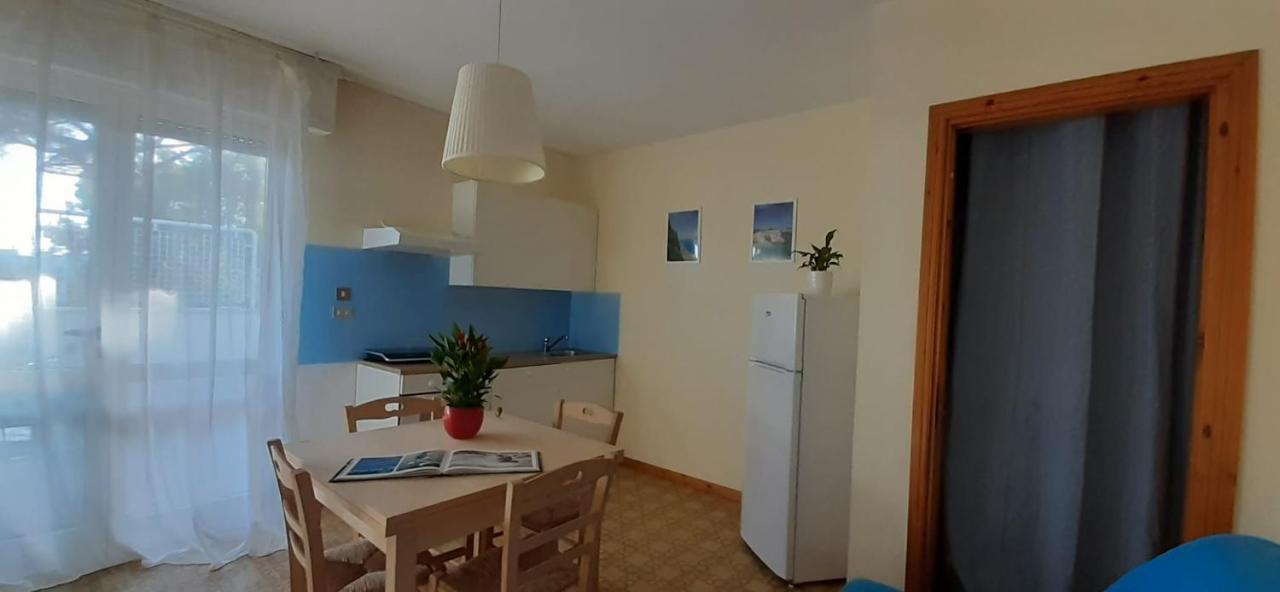 Le Barchette Villa San Cataldo  Buitenkant foto