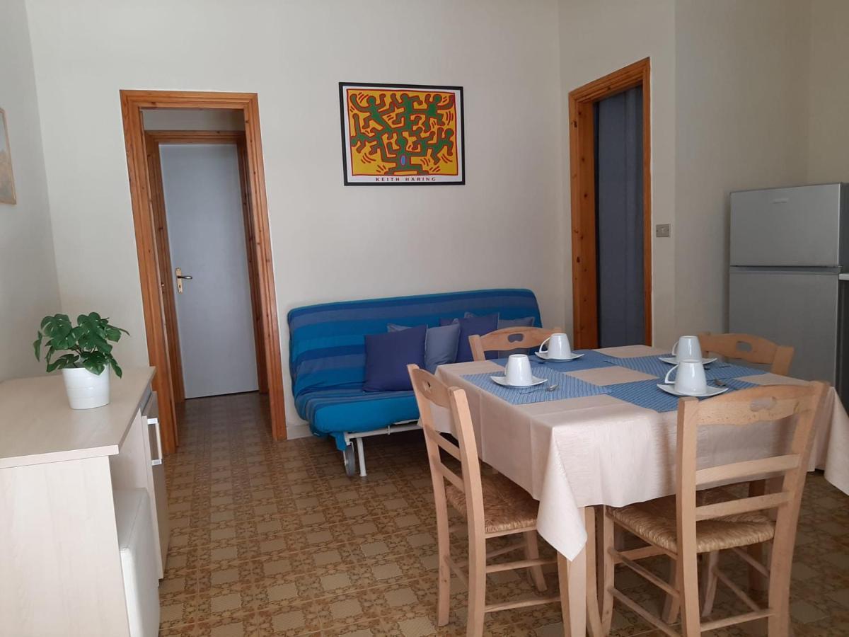 Le Barchette Villa San Cataldo  Buitenkant foto