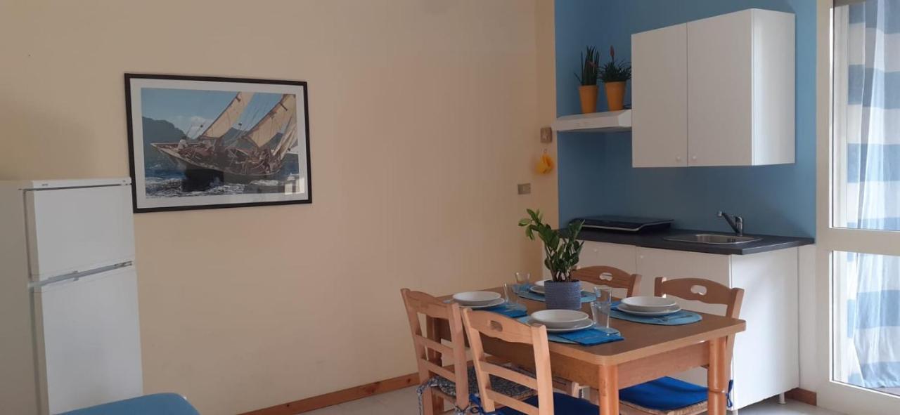 Le Barchette Villa San Cataldo  Buitenkant foto